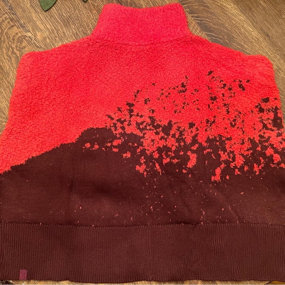 lululemon Ombré Knit Textured Turtleneck Long Sleeved Sweater